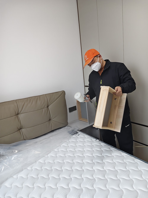 ���������Ľ�̨